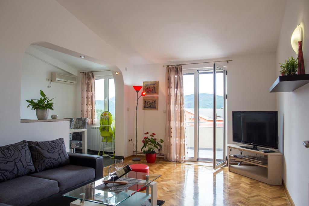 Apartments Vila Masha Petrovac Eksteriør bilde