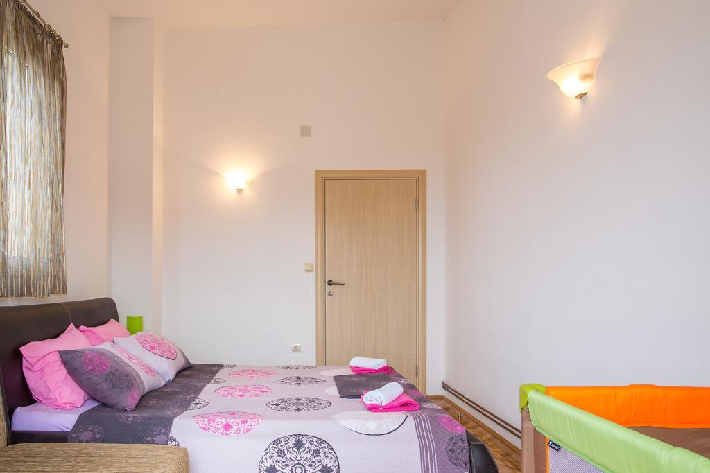 Apartments Vila Masha Petrovac Eksteriør bilde