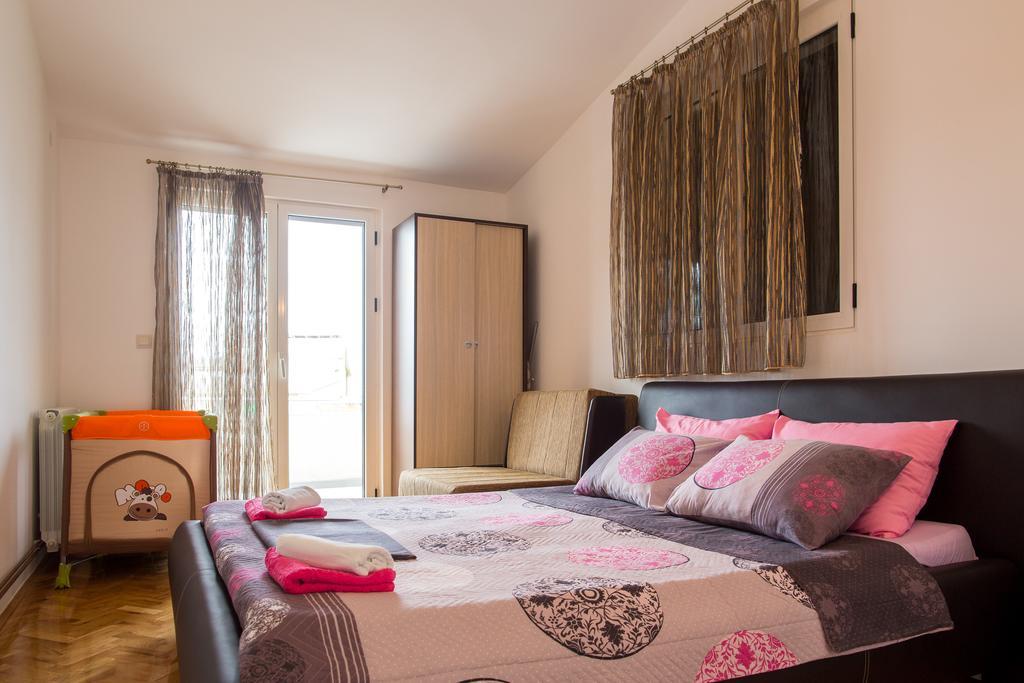 Apartments Vila Masha Petrovac Eksteriør bilde