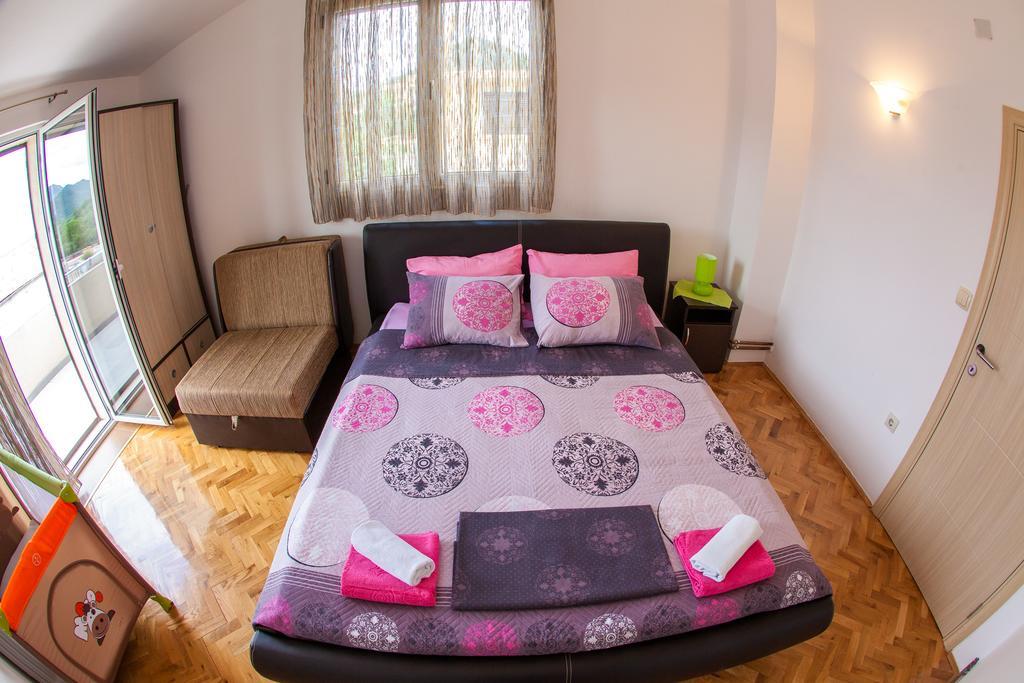 Apartments Vila Masha Petrovac Eksteriør bilde