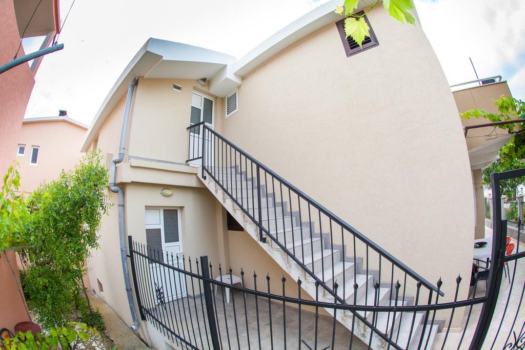 Apartments Vila Masha Petrovac Eksteriør bilde