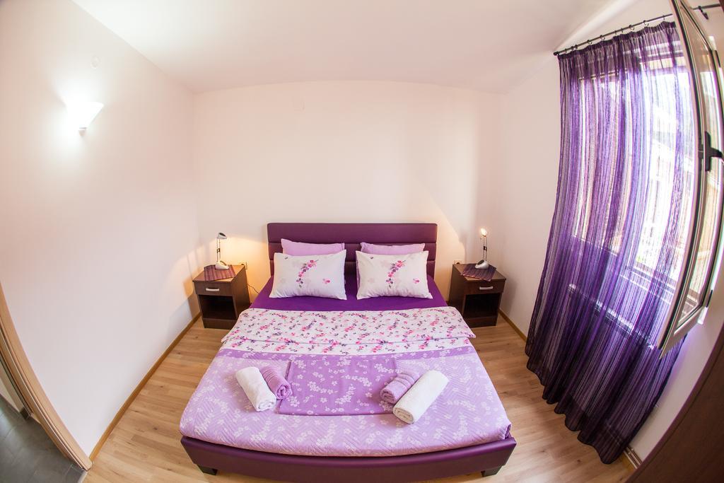 Apartments Vila Masha Petrovac Eksteriør bilde